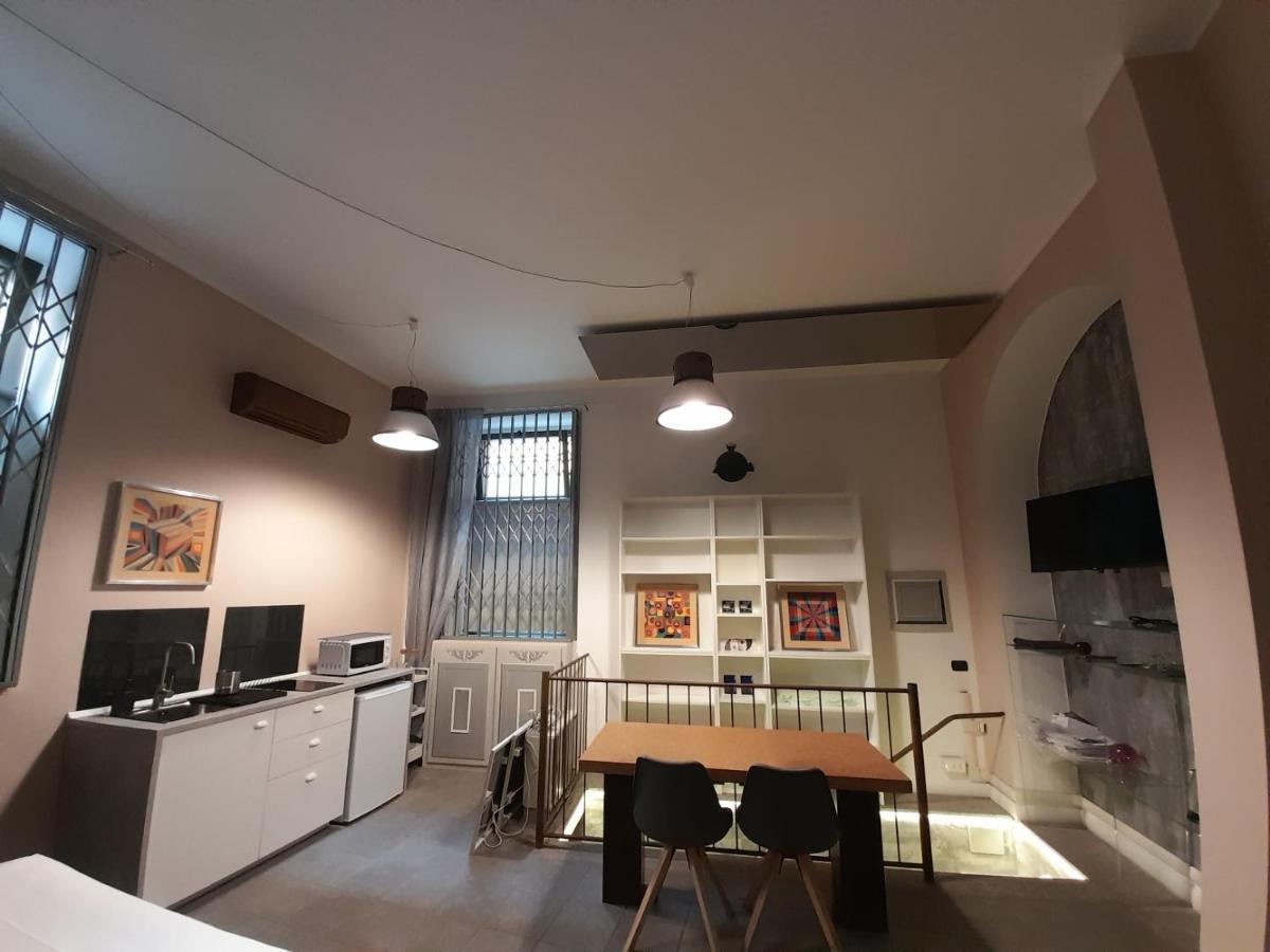 Apartment Garibaldi Loft, A Piedi A Palazzo Reale
